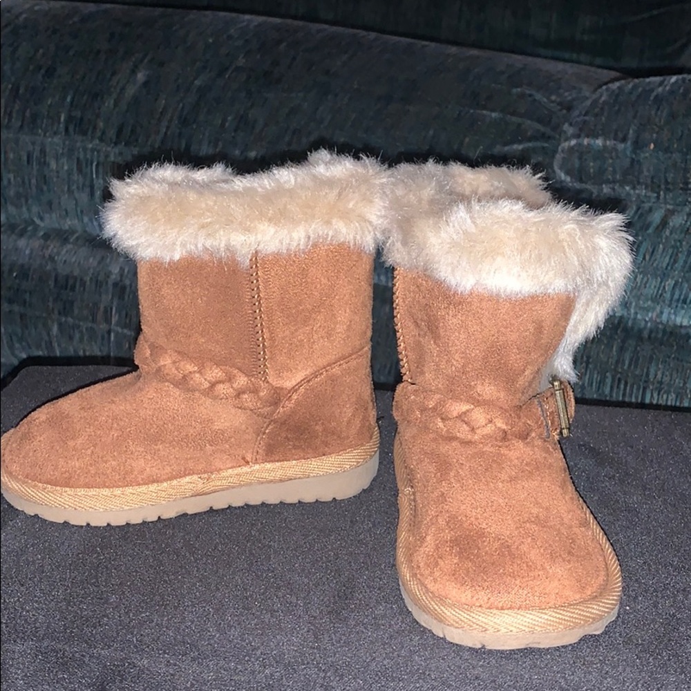 Brown boots